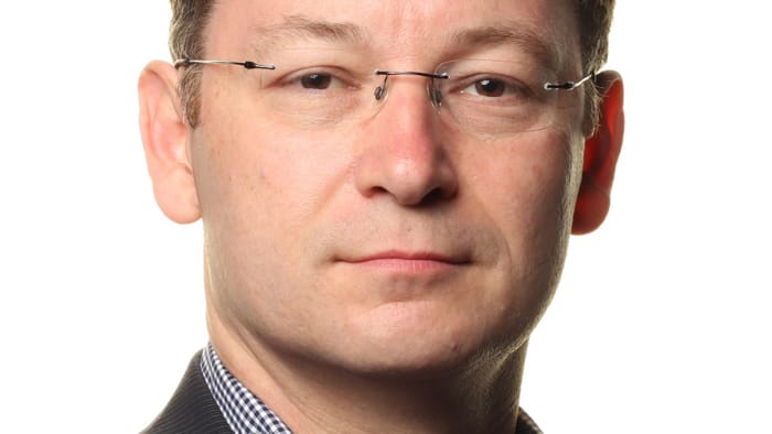 Sebastian Kelle headshot