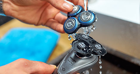 Рис. Чищення бритви