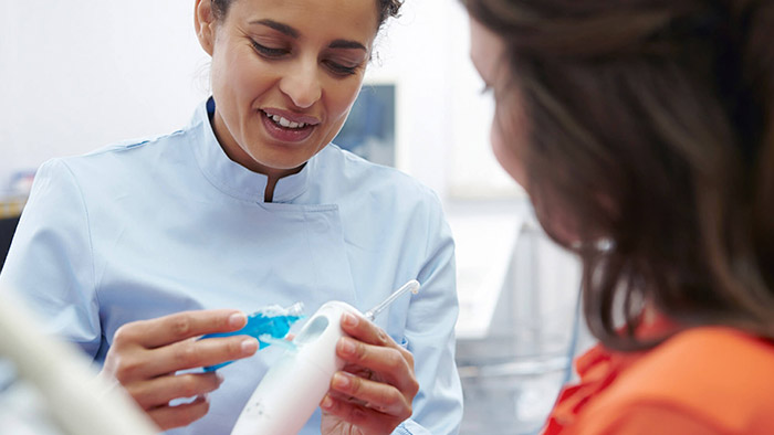 Здоров&rsquo;я зубів і ясен &mdash; завжди на часі